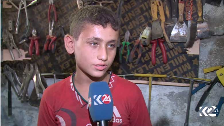 بالصور..اطفال سوريون كبروا قبل اوانهم ويعيلون اسرا كاملة